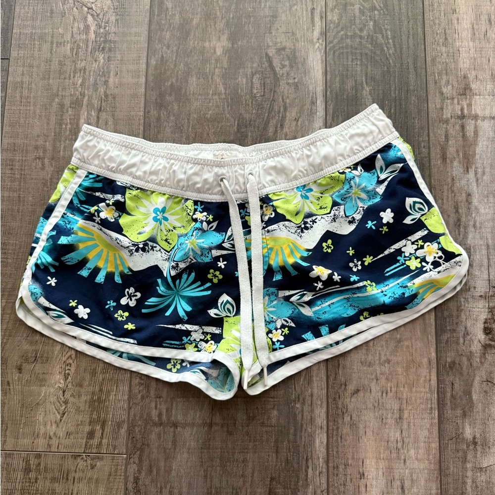 OP Board Shorts with Tropical Blue and Green Pattern - Juniors M (7/9)